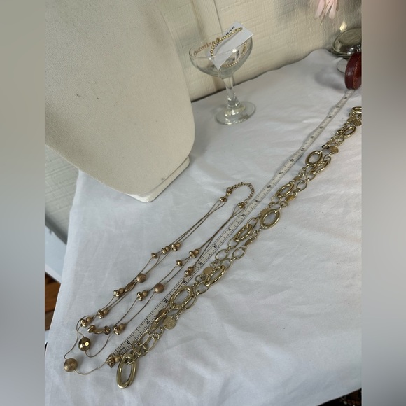 Two goldtone layering statement necklaces - Picture 3 of 6